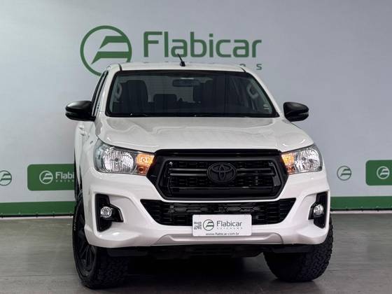 TOYOTA HILUX 2.7 SR 4X2 CD 16V FLEX 4P AUTOMÁTICO